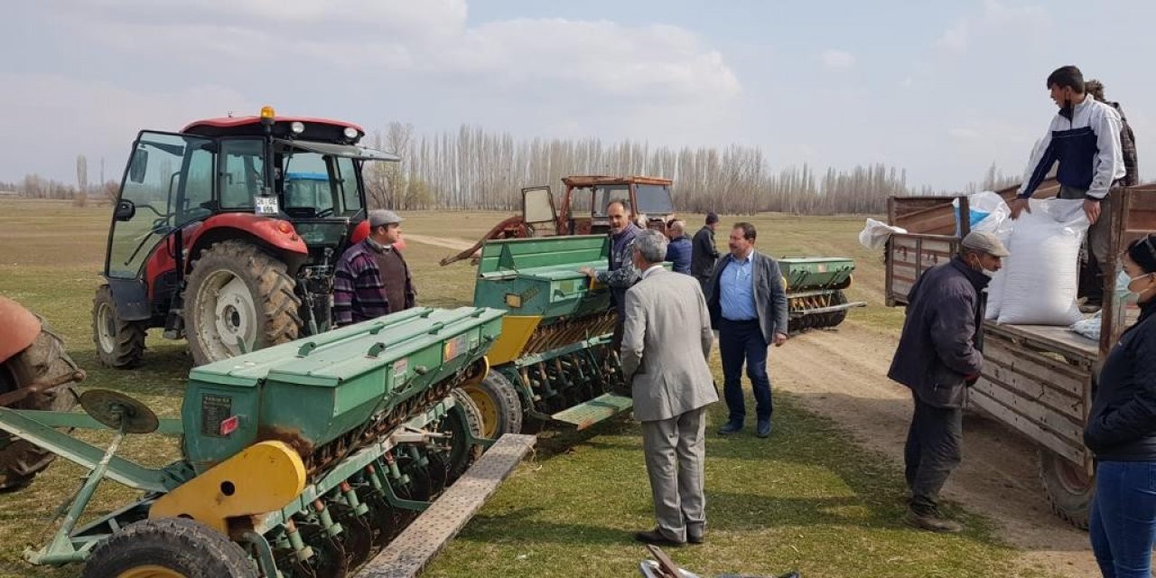 Alpu’nun Bahçecik mahallesinde mera ıslah çalışması başladı