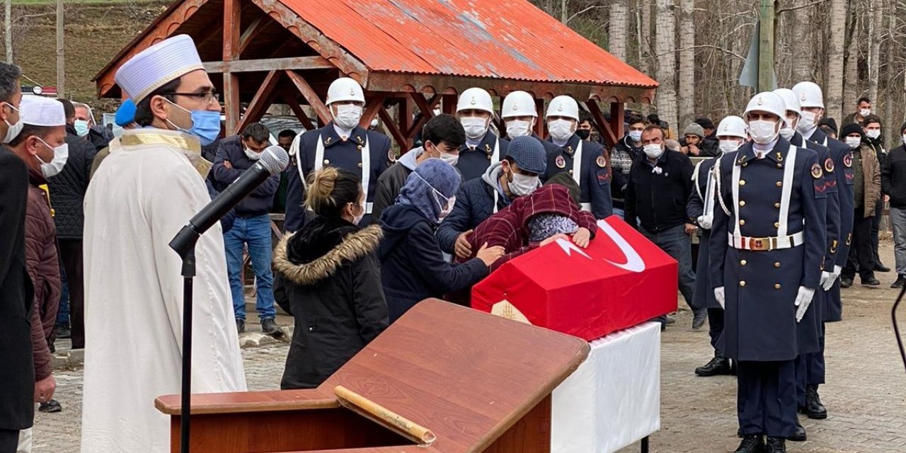 Kazada hayatını kaybeden astsubay Karaman’da toprağa verildi