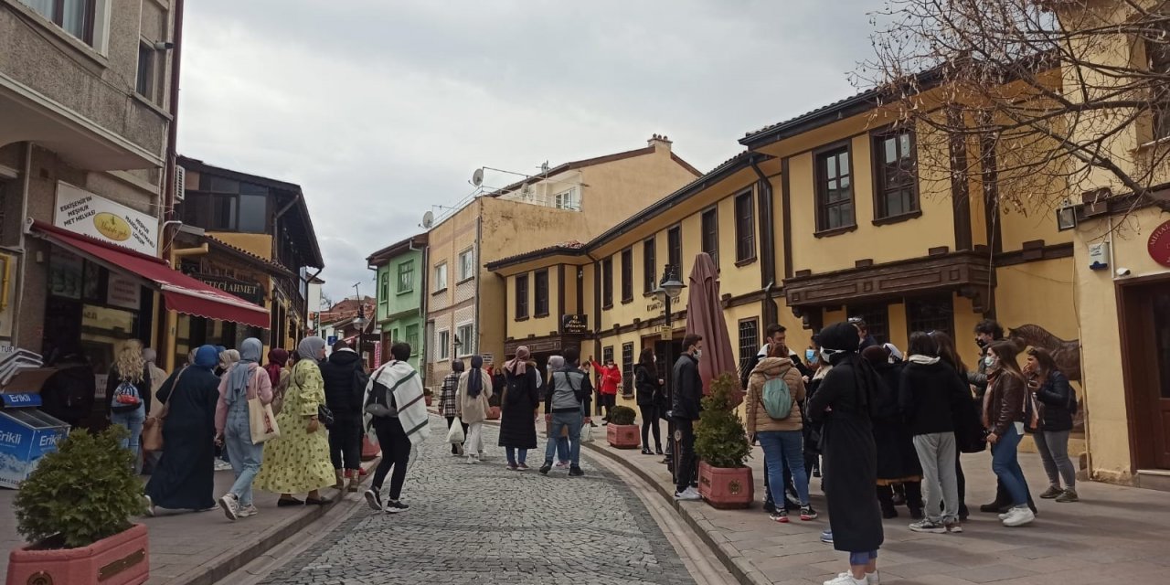 Boş kalan tarihi bölgeler turistlerle doldu