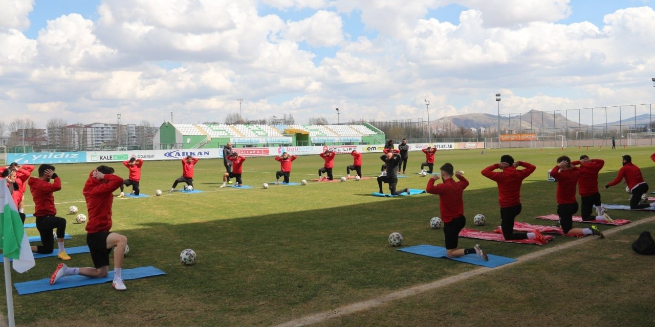 Sivas Belediyespor’da Kırşehir maçı hazırlıkları sürüyor