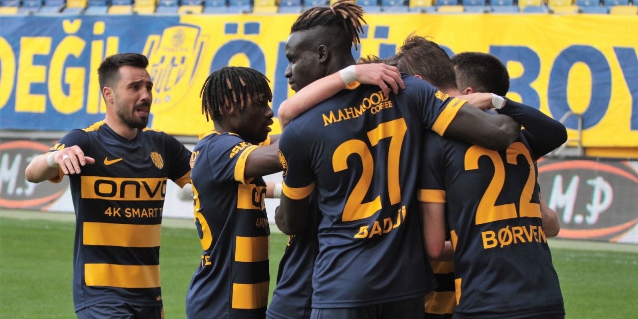 Süper Lig: MKE Ankaragücü: 1 - Fraport Tav Antalyaspor: 0 (Maç sonucu)