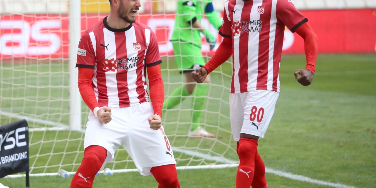 Sivasspor 11 maçtır yenilmiyor