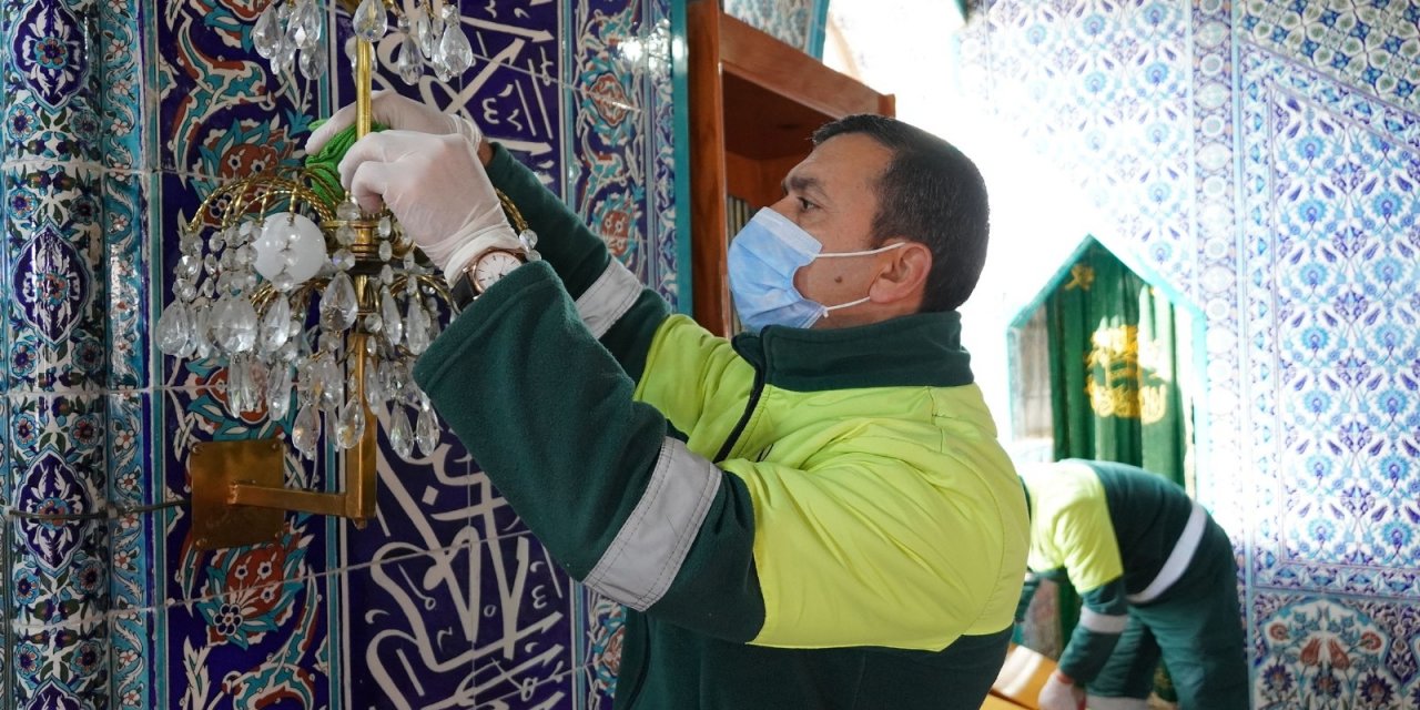 Keçiören, Ramazan’a gül kokulu camilerle girecek