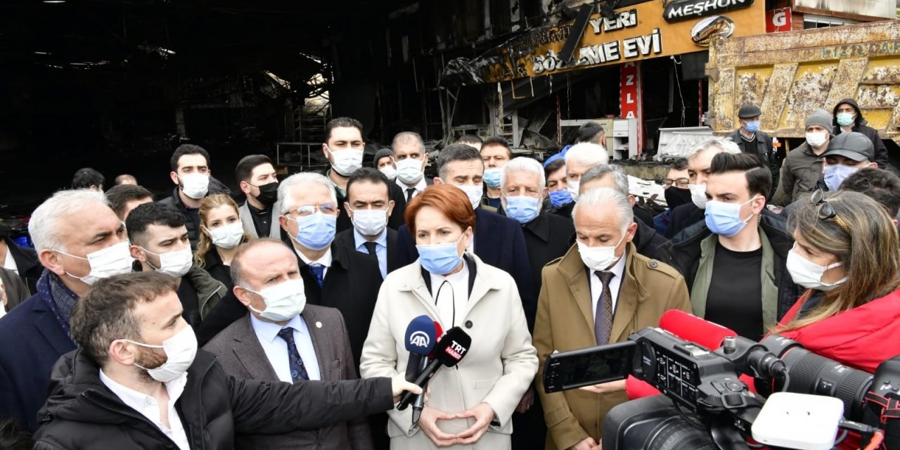 İYİ Parti lideri Akşener yangında zarar gören Kasaplar Çarşısı esnafını ziyaret etti