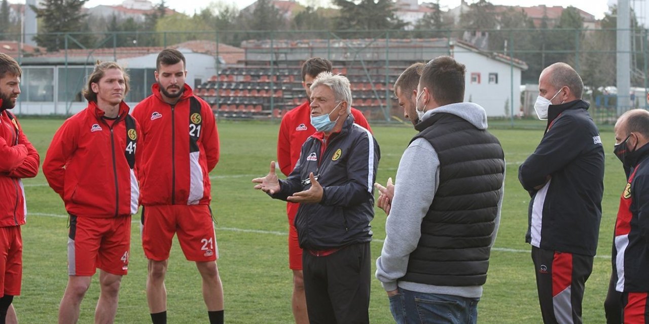 Eskişehirspor Balıkesirspor maçı hazırlıklarına başladı