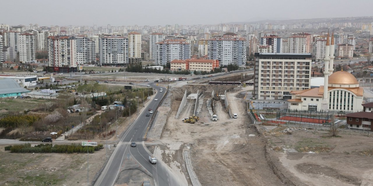 Toplu ulaşım dostu kavşakta kesintisiz çalışma