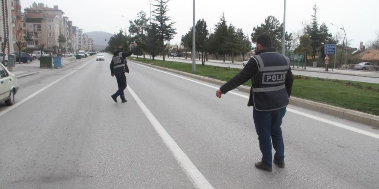 Beyşehir’de sokağa çıkma yasağını ihlal eden 7 kişiye ceza