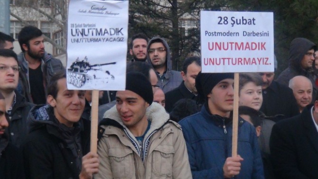 Aksaray'da 28 Şubat protestosu gerçekleşti