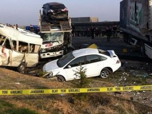 Konya'da trafik kazası: 9 ölü