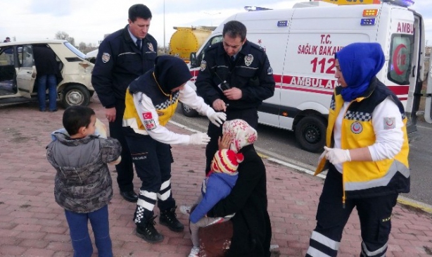 Aksaray'da Faciadan küçük sıyrıklarla kurtuldular