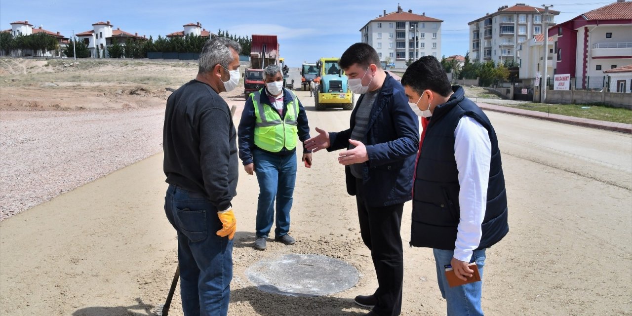 Başkan Dinçer: “TOKİ semt pazarı ve sosyal tesis kısa sürede hizmete açılacak”