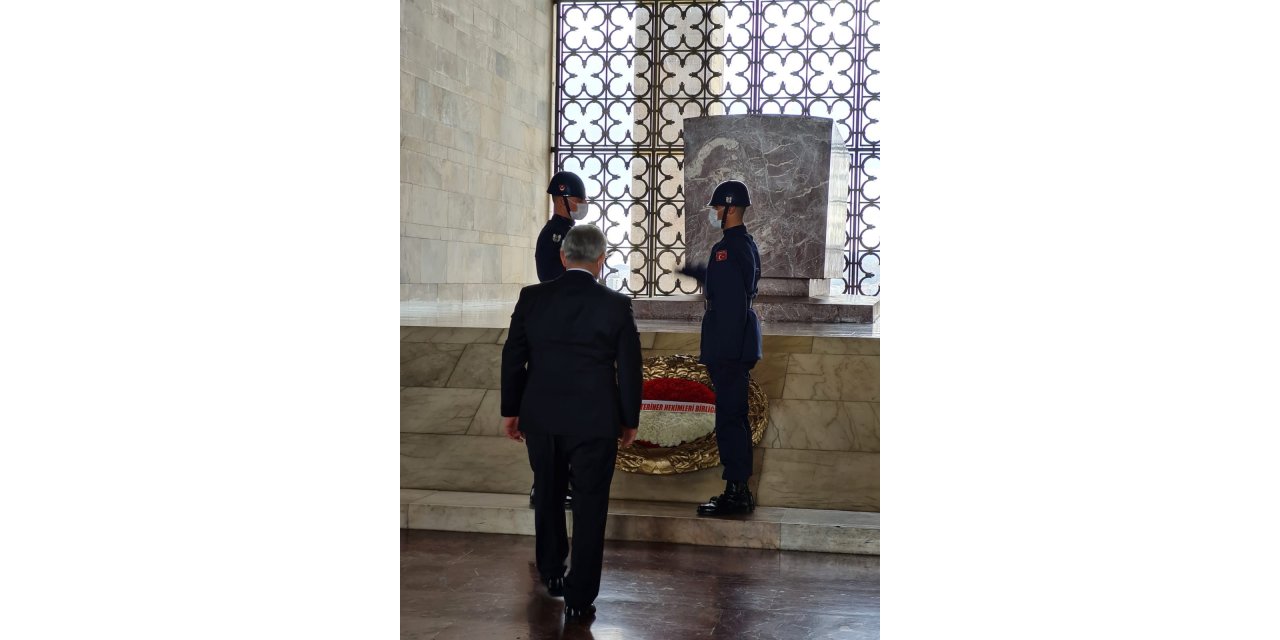 Türk Veteriner Hekimleri Birliği’nden Anıtkabir’e ziyaret