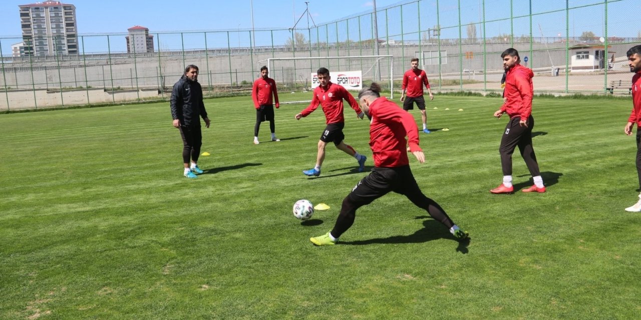 Sivas Belediyespor, Pendik maçı hazırlıklarını tamamladı