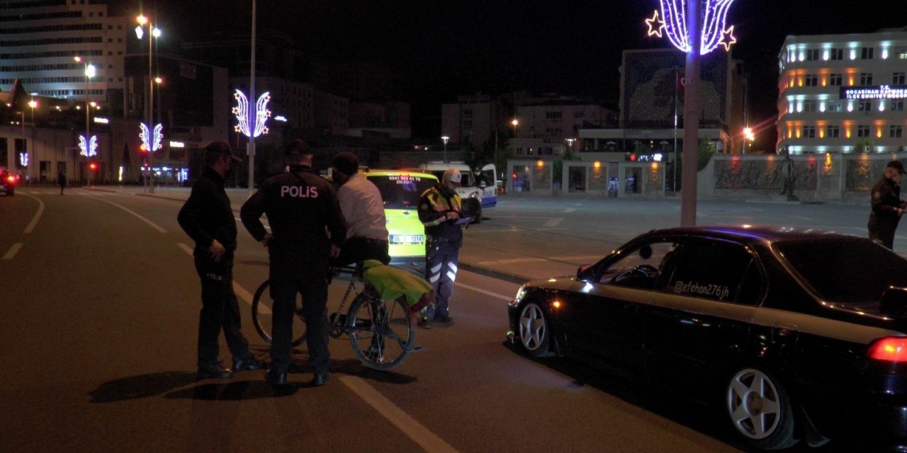 Kayseri’de 17 günlük tam kapanma başladı