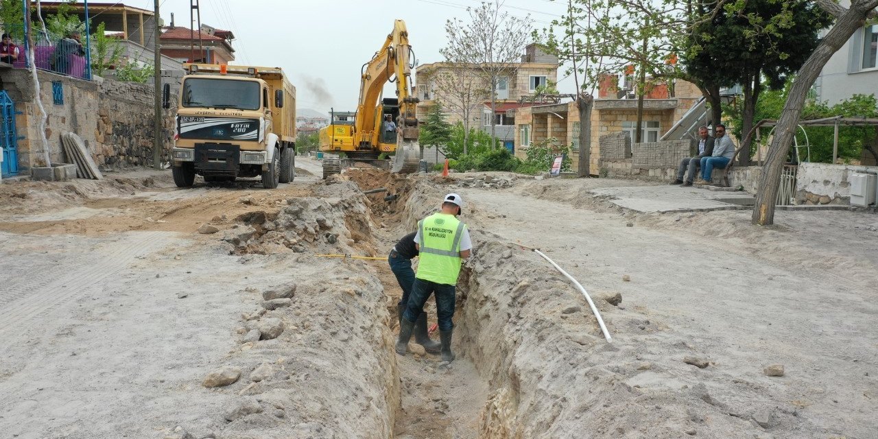 Yavuz Sultan Selim Caddesine önce altyapı sonra sıcak asfalt