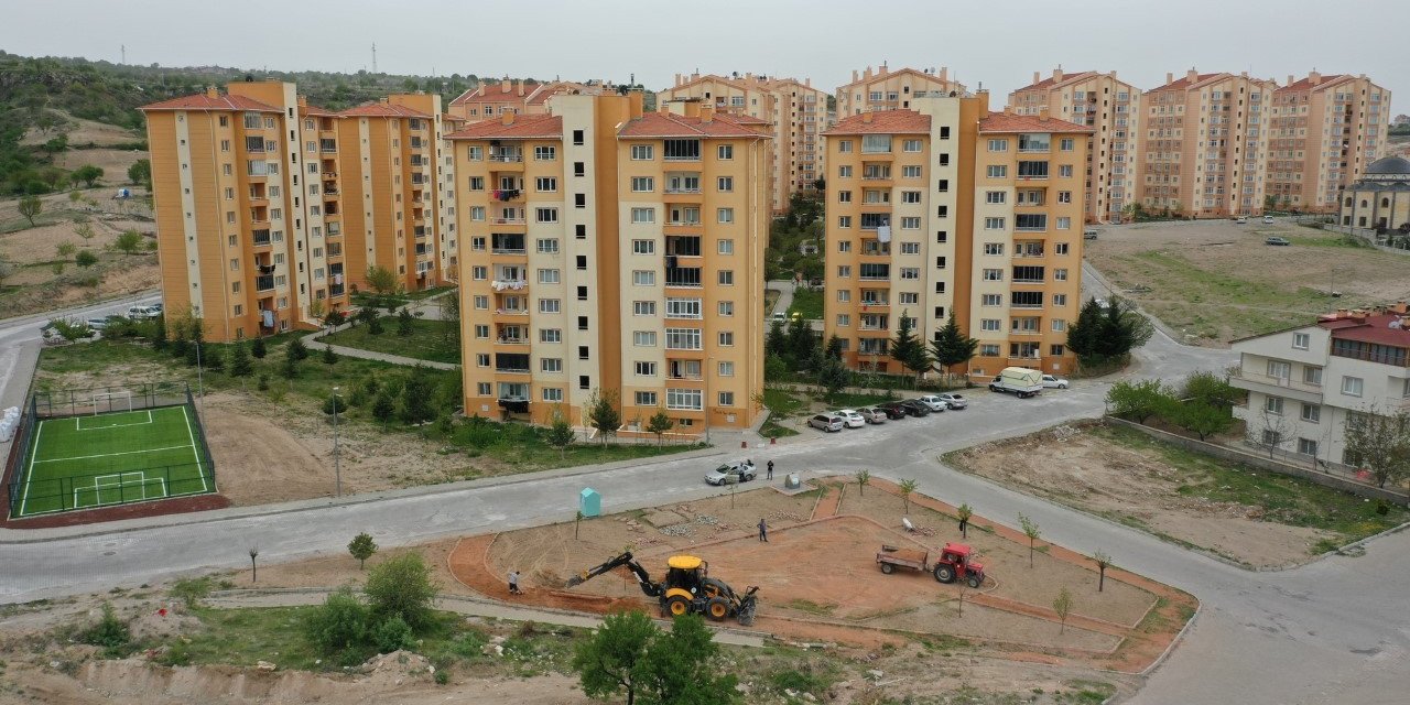 Bekdik Mahallesindeki park yenileniyor