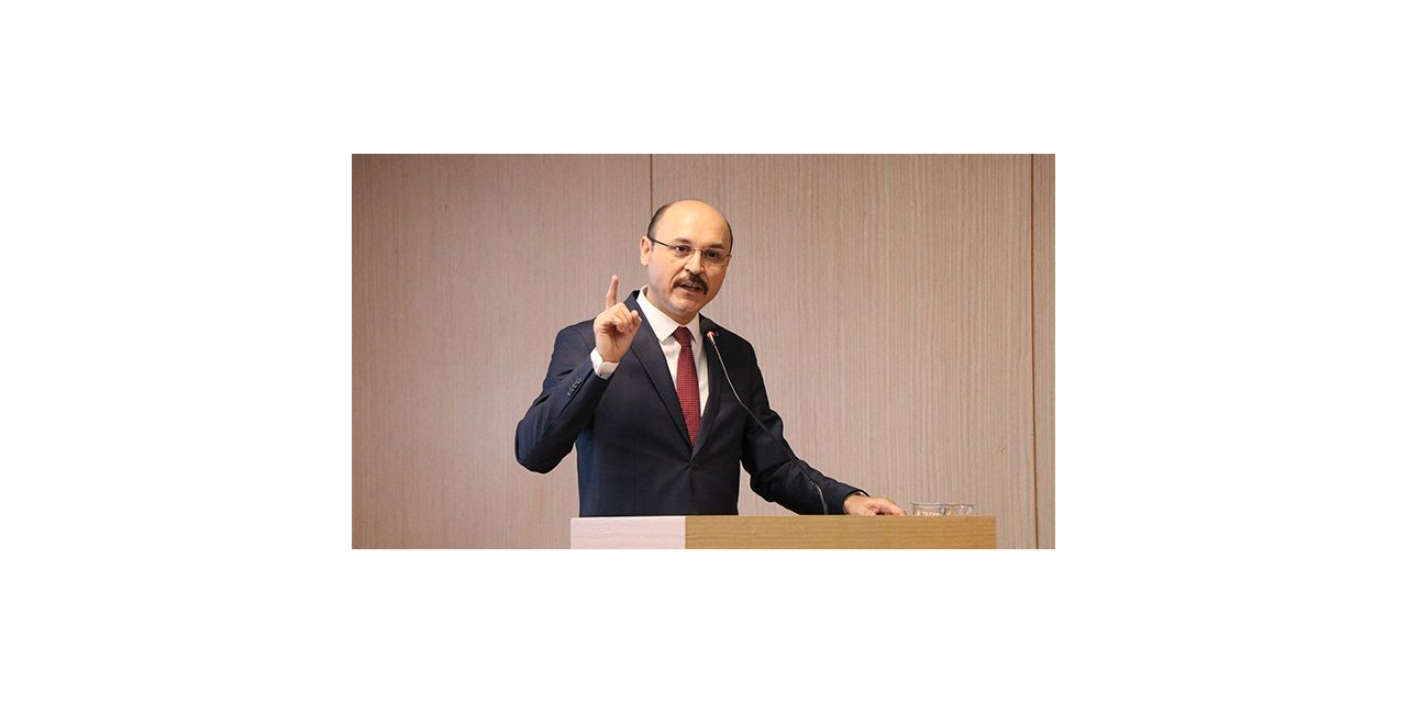 Türk Eğitim-Sen Genel Başkanı Geylan: "Yeni anayasa hazırlanması milli bir görevdir"