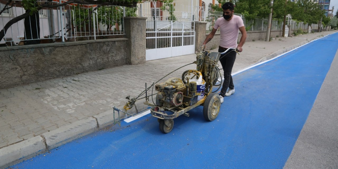 Develi’de 2 kilometrelik bisiklet yolu tamamlandı