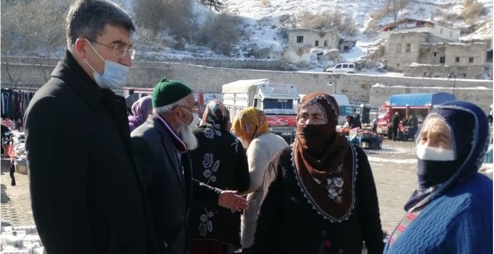 "Halkın Vekili" ifadesi Ayhan Erel'e çok yakışıyor