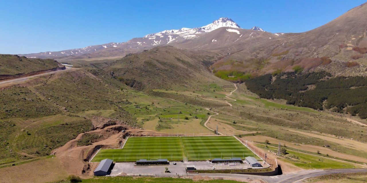 Erciyes futbol takımlarını misafir etmeyi bekliyor