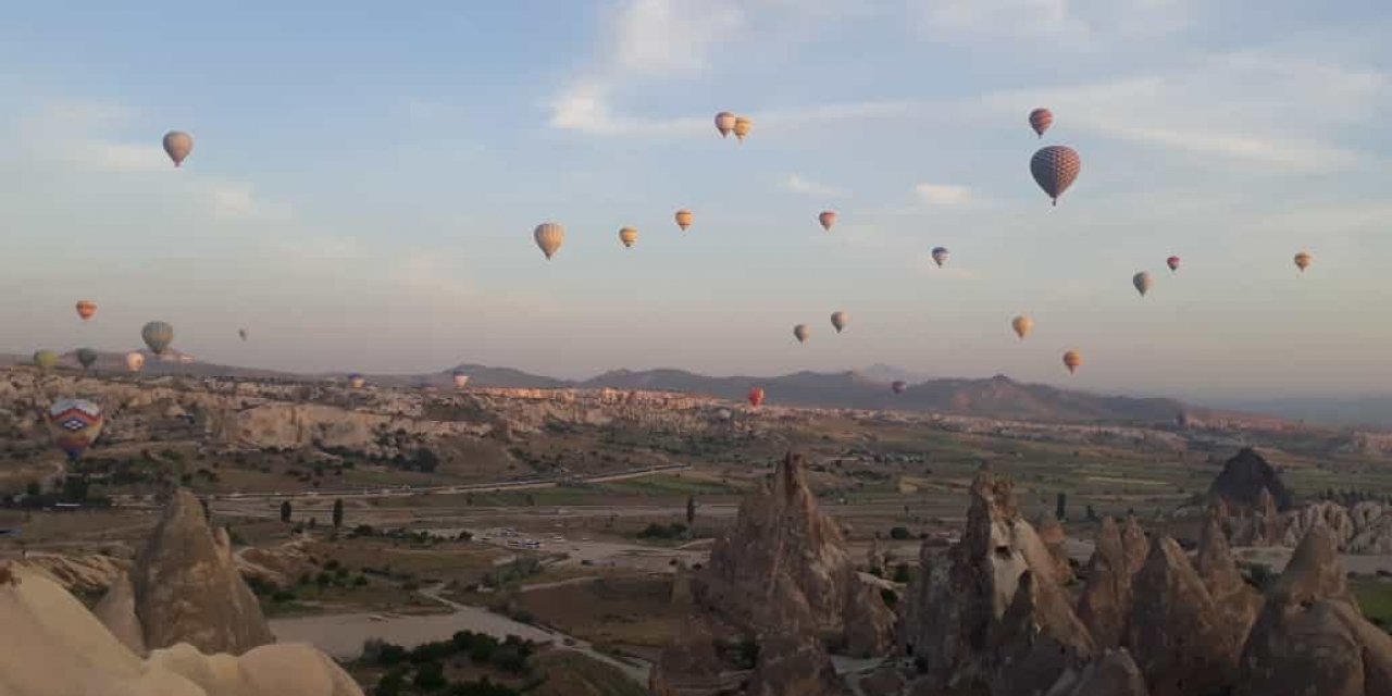 Kapadokya’da balonlar 6 günün ardından yeniden havalandı