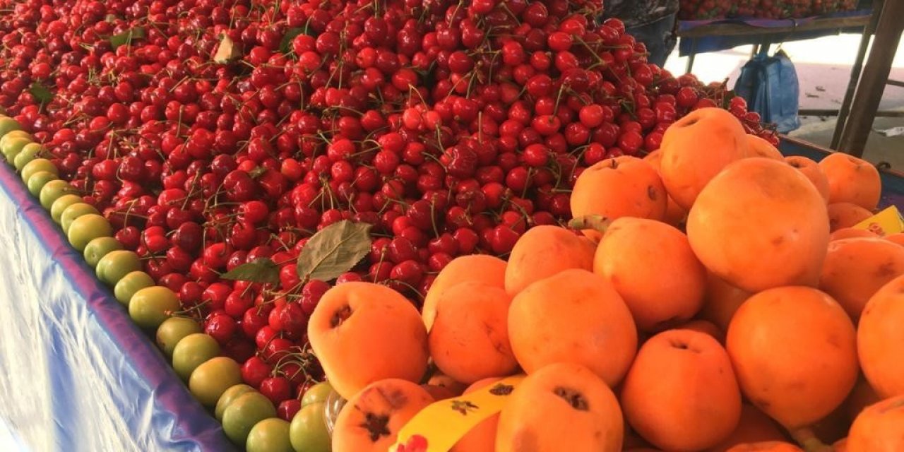 Yazın gözdesi kiraz tezgahlarda yerini aldı