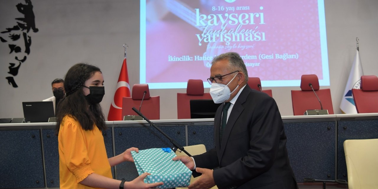 Büyükkılıç, Kayseri Türkileri Yarışması Ödül Törenine Katıldı