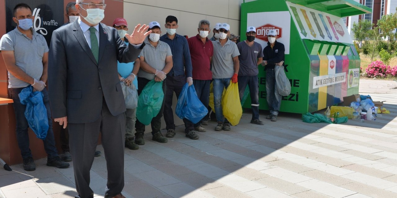 Rektör Namık Ak, sıfır atığın önemine dikkat çekti