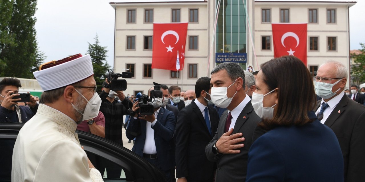 Gölbaşı İlçe Müftülüğü yeni hizmet binası dualarla açıldı