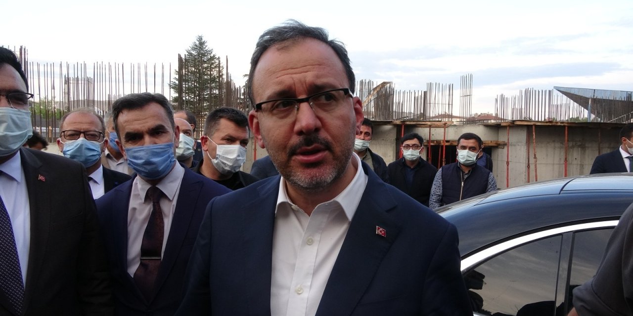 Bakan Kasapoğlu Çankırı’da yapımı süren havuz inşaatını inceledi