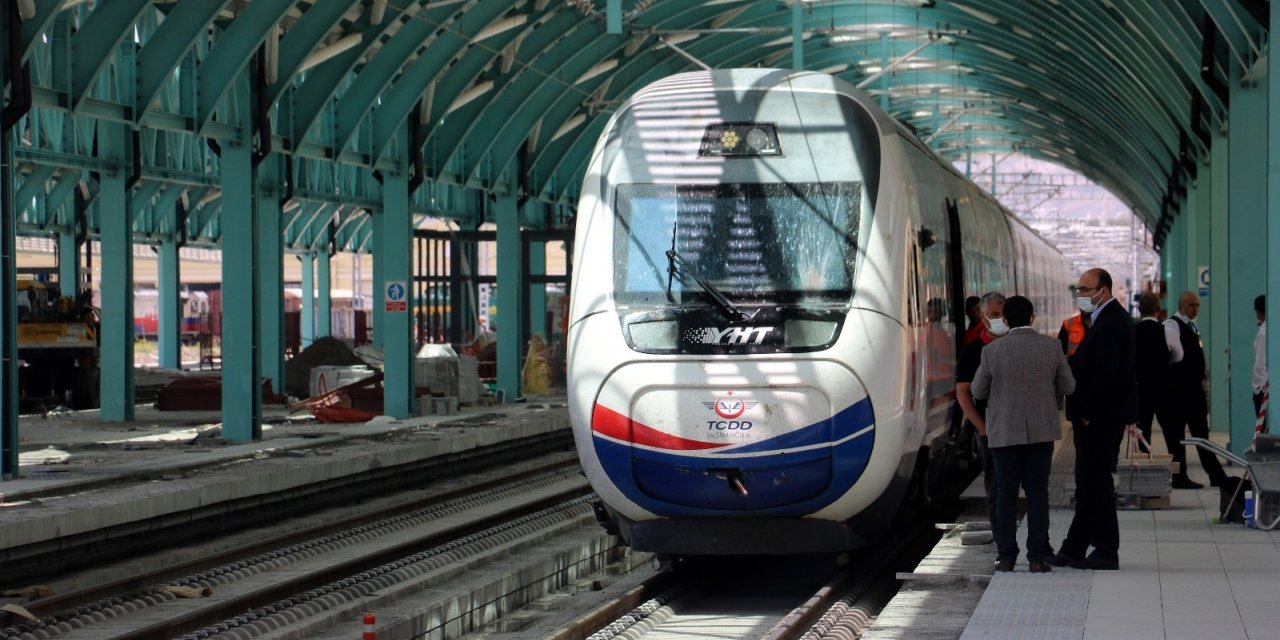 Yüksek Hızlı Tren Sivas’ta