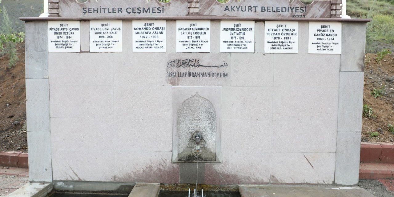 Şehitler Çeşmesi adına yakışır hale geldi