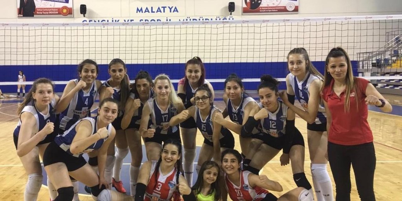 Kayseri Voleybol Bölgesel Lig Finaline yükseldi