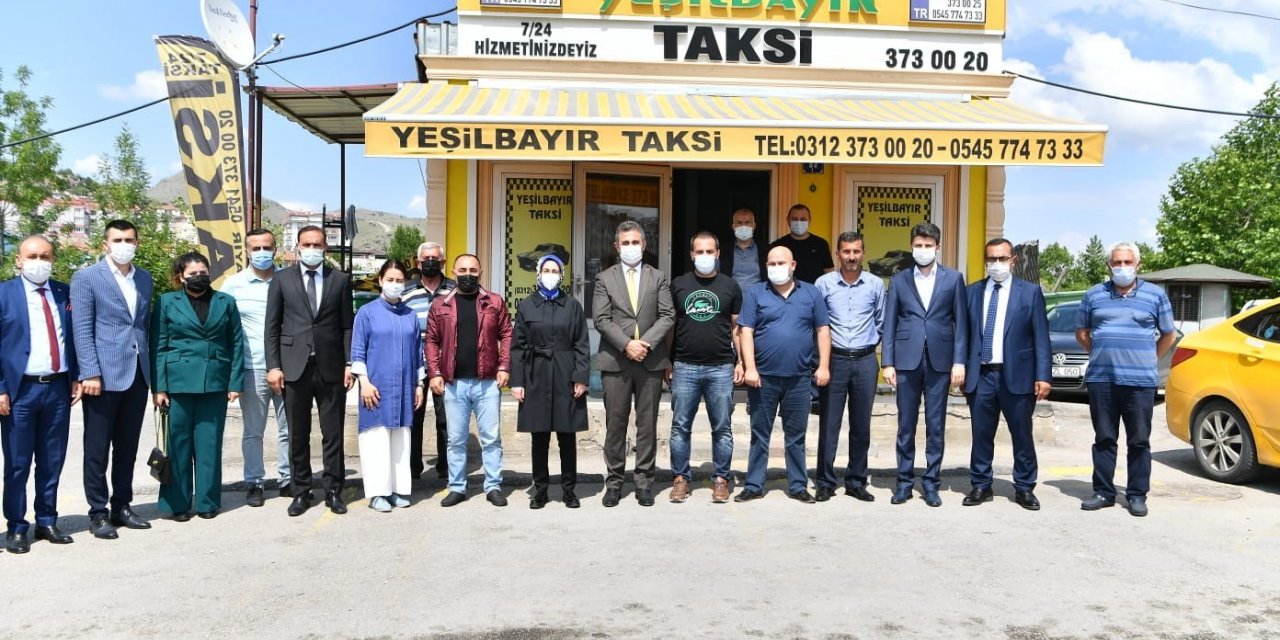 Mamak Belediye Başkanı Köse’den esnafa ziyaret