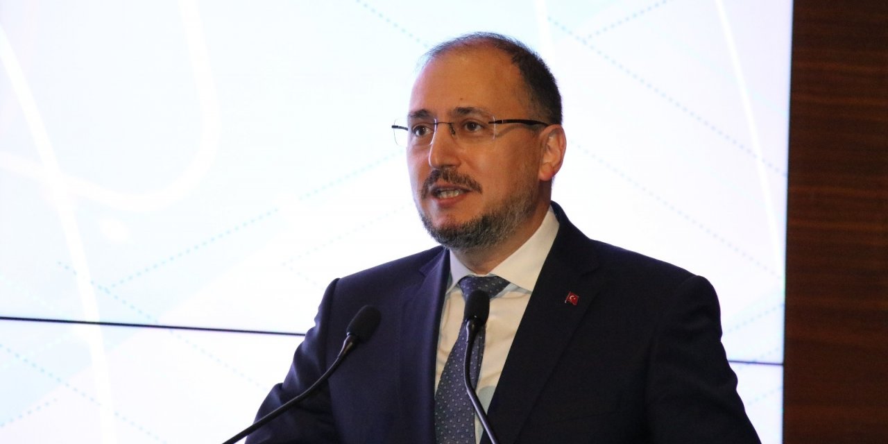 BTK Başkanı Karagözoğlu: “BTK sektörde tüketicilerin taleplerine sistematik olarak kulak veriyor”