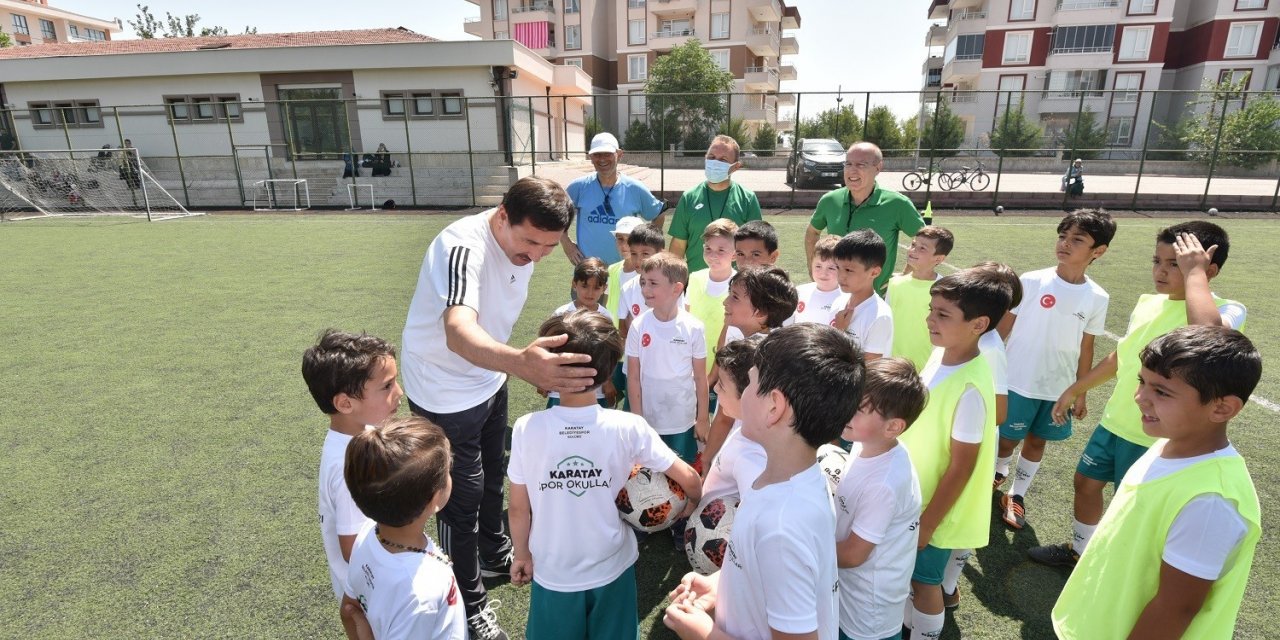 Karatay Yaz Spor Okulları eğitimleri devam ediyor