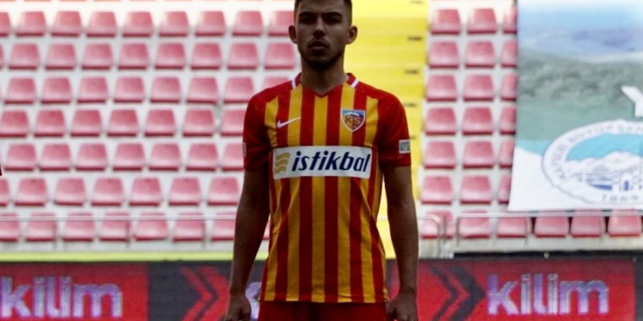 Kayserispor Oğuzhan Çapar ile yolunu ayırdı