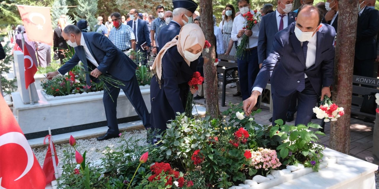 Konya’da 15 Temmuz etkinliklerinde şehitler dualarla yad edildi