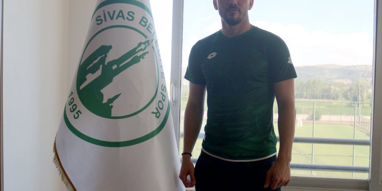 Sivas Belediyespor, Oğuzhan Bozkurt’u transfer etti