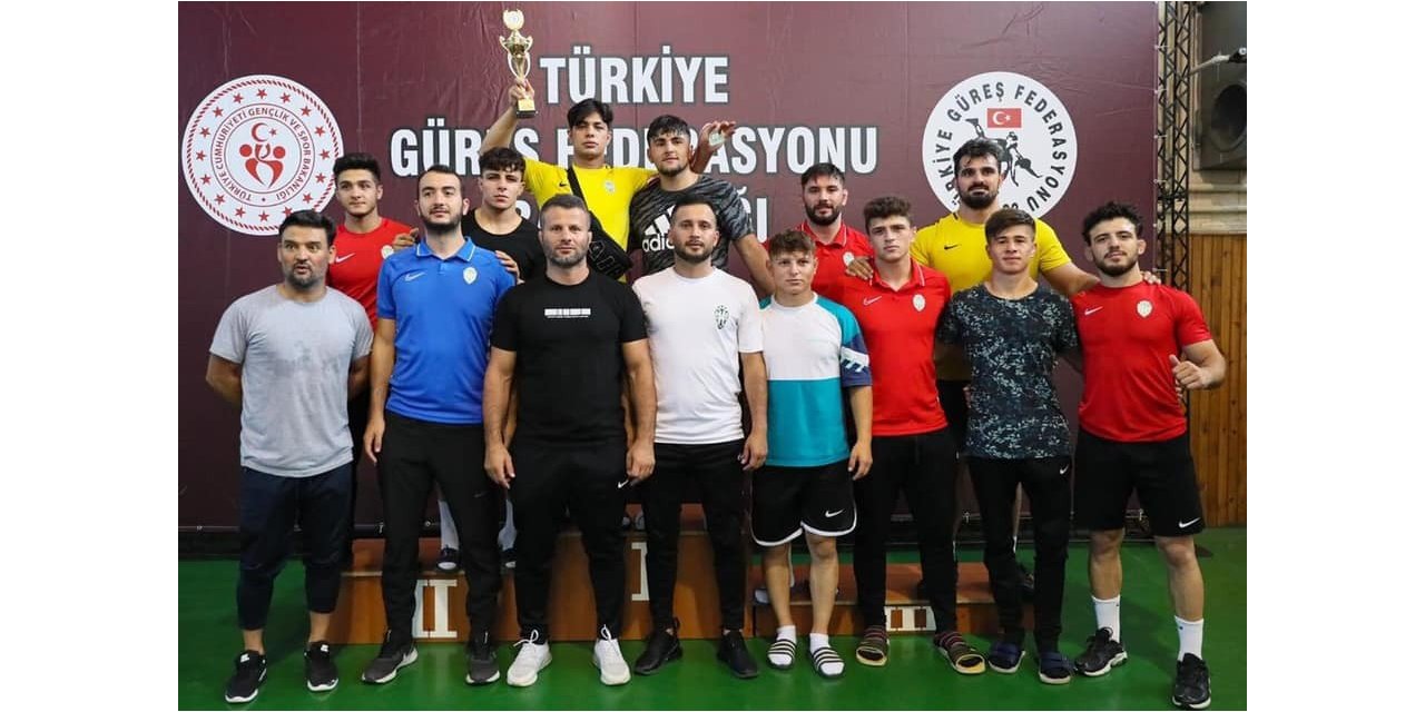 Kayseri Şekerspor; Serbest Stil 2. Lig müsabakalarında üçüncü oldu