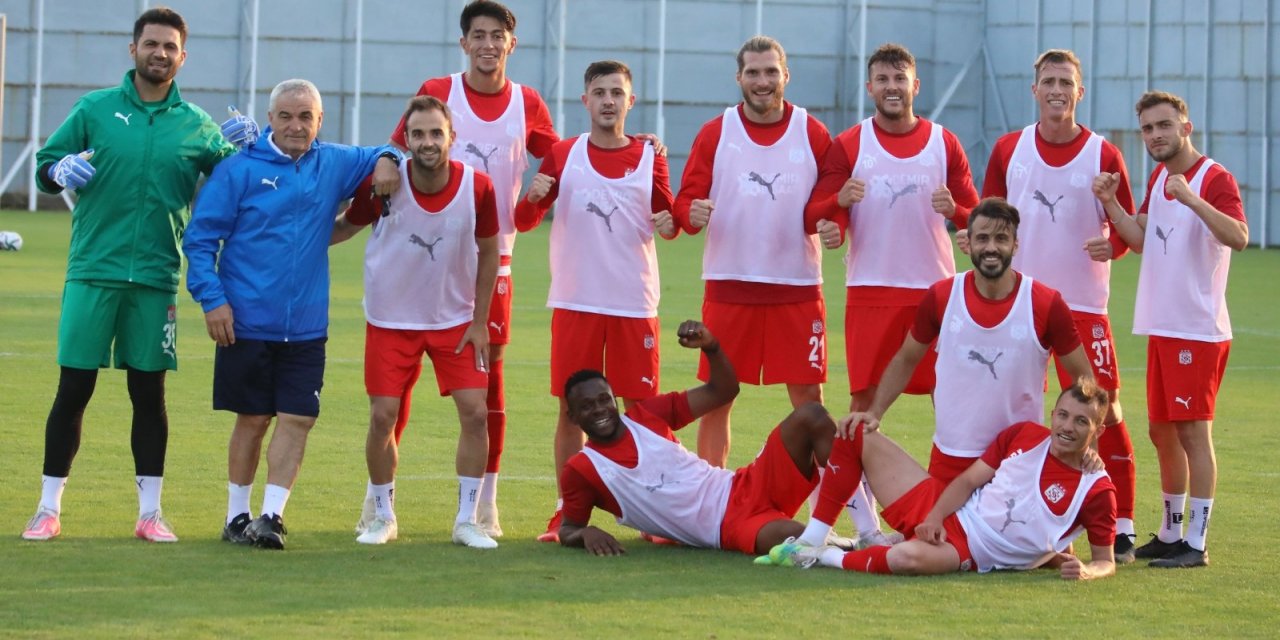 Sivasspor’da neşeli antrenman