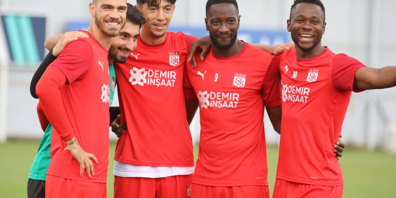 Sivasspor’da, Dinamo Batumi maçı hazırlıkları sürüyor