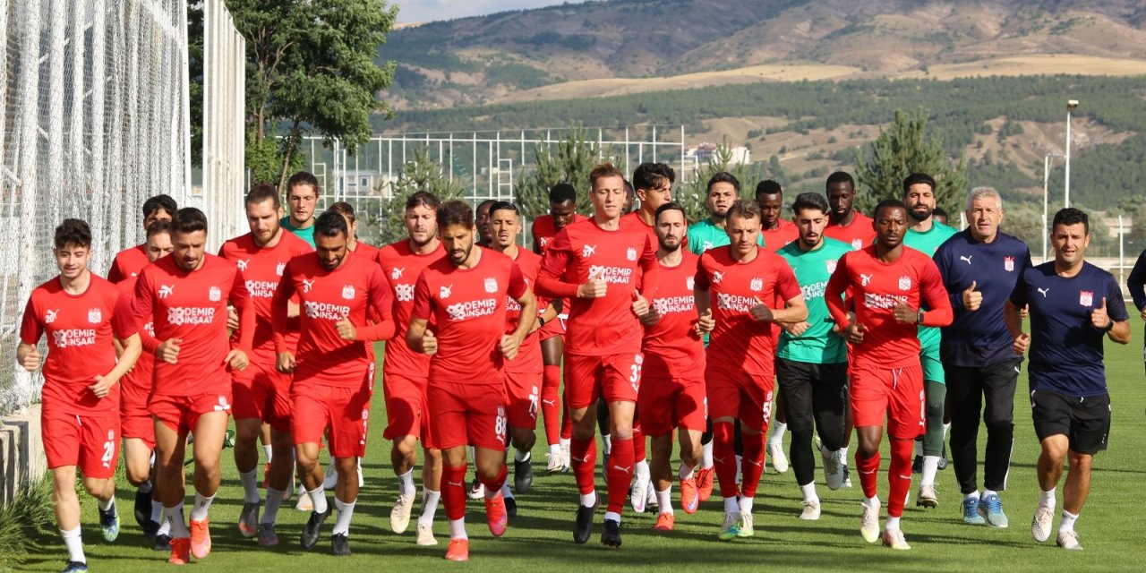 Sivasspor, Dinamo Batumi maçına hazır