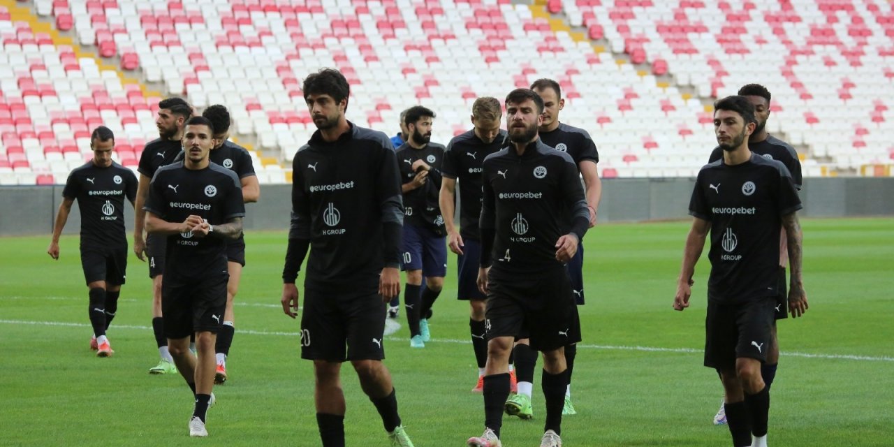 Dinamo Batumi, Sivasspor maçı hazırlıklarını tamamladı