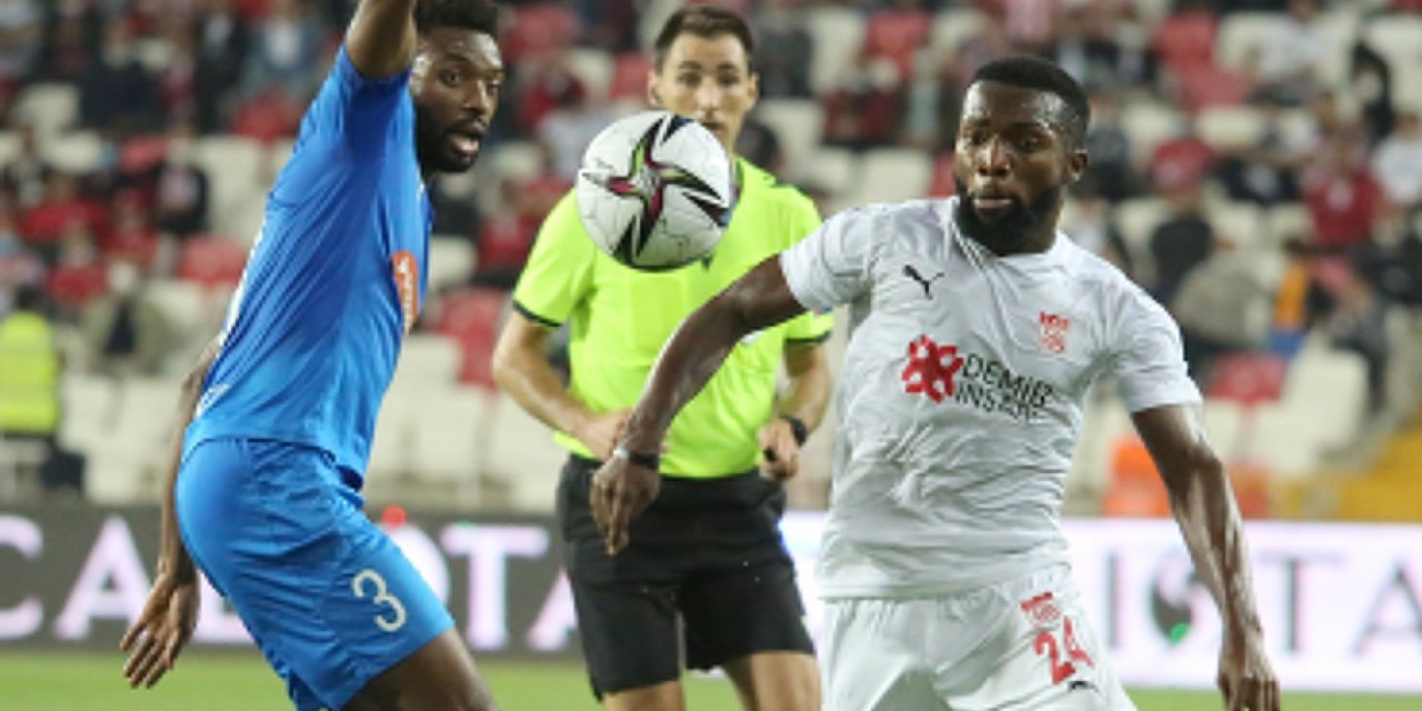 Avrupa Konferans Ligi: Sivasspor: 0 - Dinamo Batumi: 0 (İlk yarı)