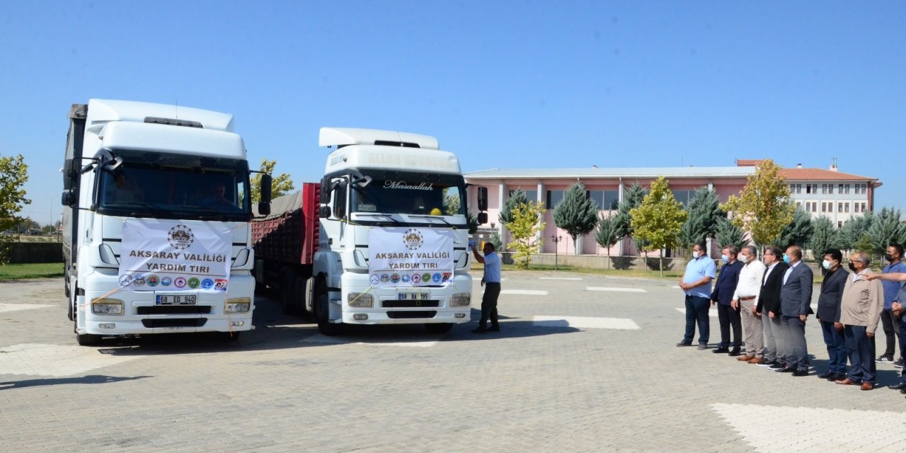 Aksaray’dan sel bölgesine 2 tır yardım gönderildi