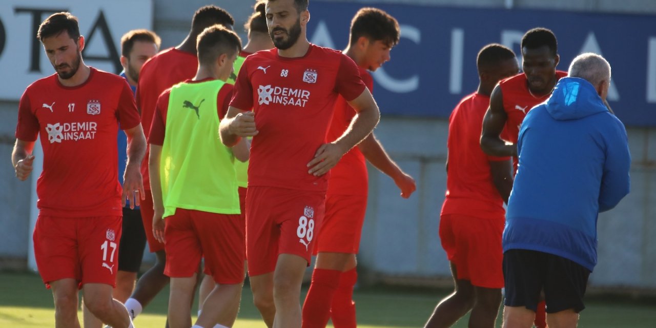 Sivasspor, Konya maçının taktiğini çalıştı