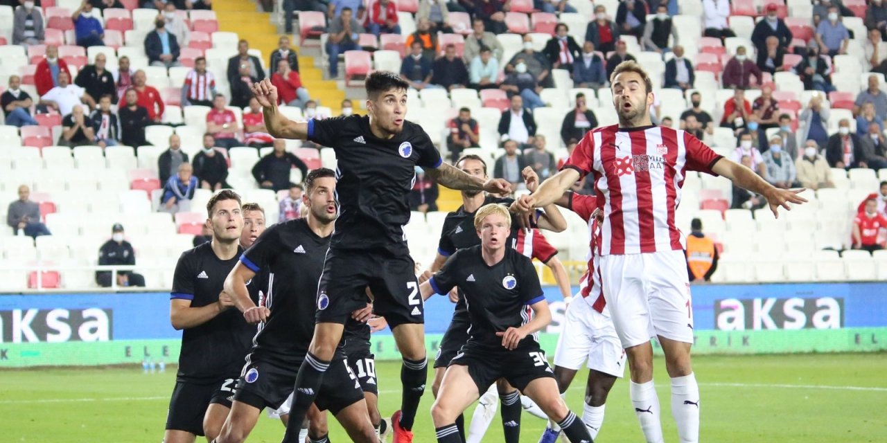 UEFA Avrupa Konferans Ligi: Sivasspor: 1 - Kopenhag: 2 (Maç sonucu)