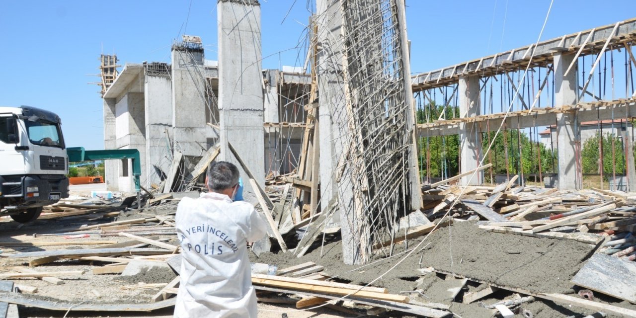 Konya’da beton dökerken kalıp çöktü: 3 yaralı