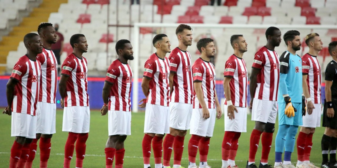 Sivasspor’da futbolculara 4 gün izin verildi